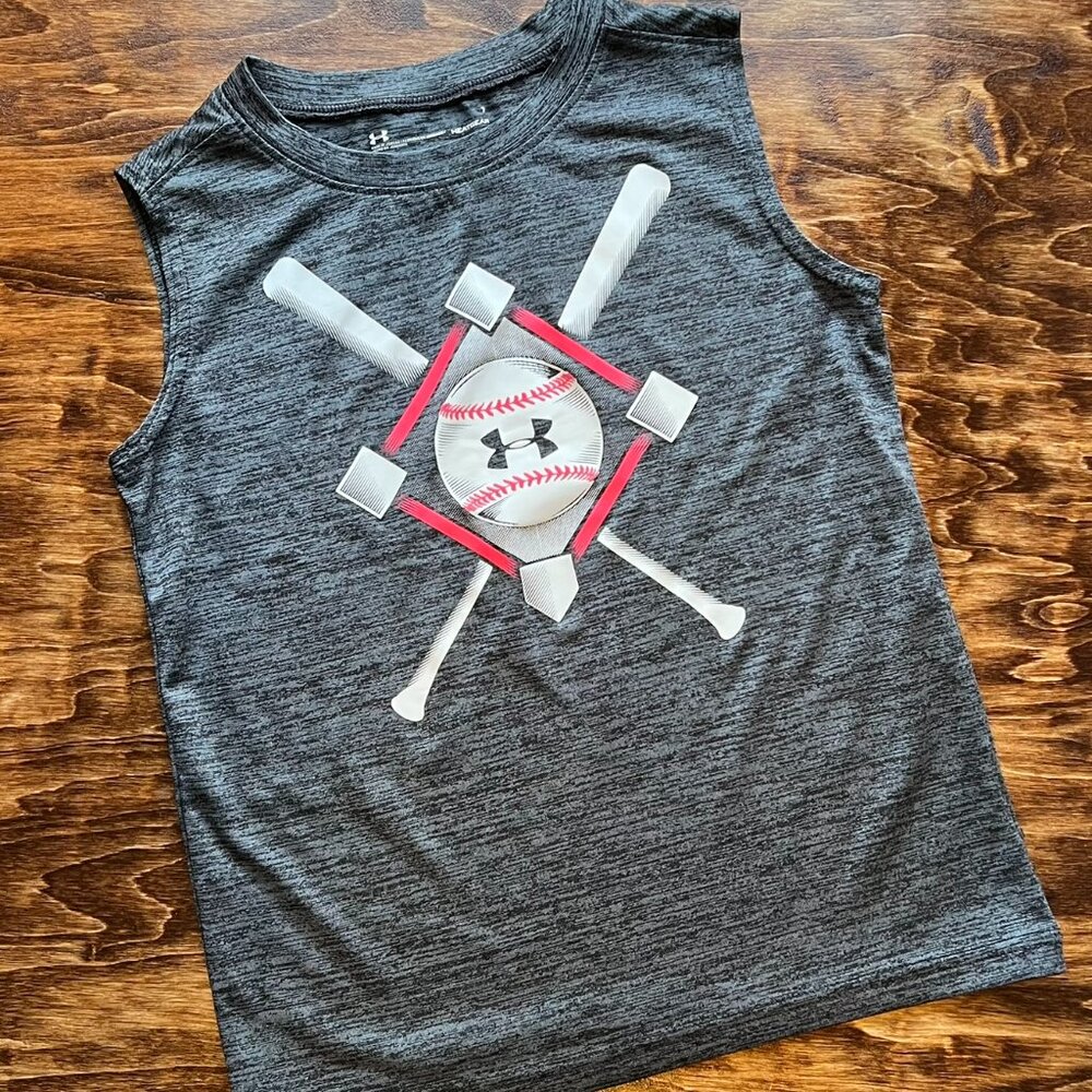 Under Armour Boys Size 7 Sleeveless Shirt